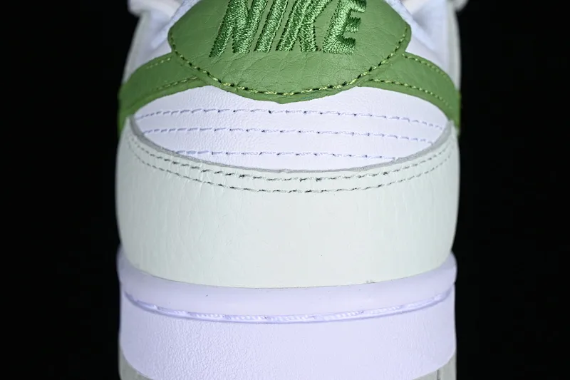 All categories Nk SB Dunk series Nk SB Dunk Low low-top sneakers Nk Dunk Low "White Mint" light green strap deconstruction SB smashed backboard fashion casual sneakers DN1431-102